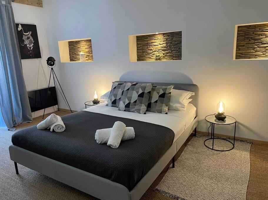 Villa Elegant And Charming Townhouse With Roof Terrace à Limoux Extérieur photo